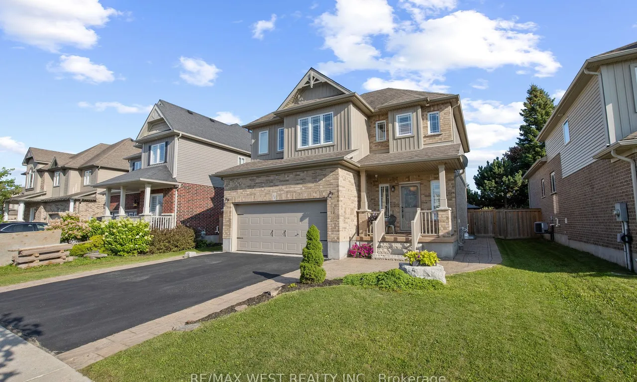 47 Burt Ave, New Tecumseth, ON L9R 0G8