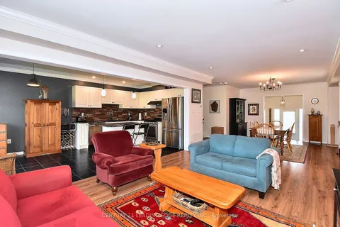 14 Rennie St, Brock, ON L0C 1H0