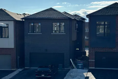 37 Golden Fern St, Markham, ON L6B 0V5