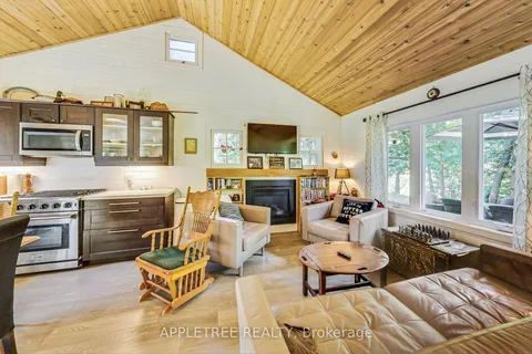9040 River Rd, Adjala-Tosorontio, ON L0N 1P0