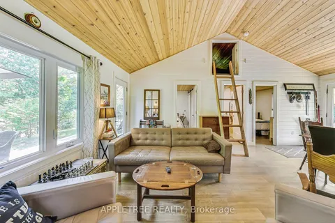 9040 River Rd, Adjala-Tosorontio, ON L0N 1P0