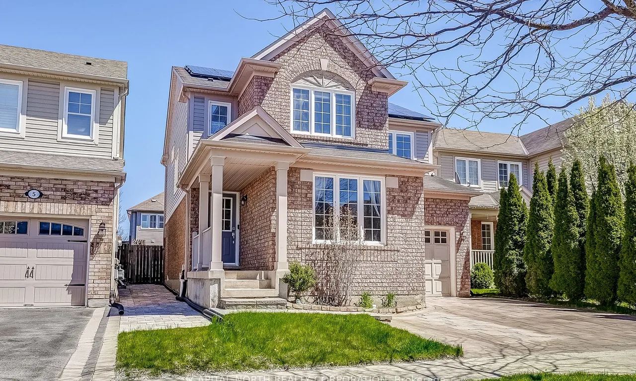 7 Dunning Dr, New Tecumseth, ON L9R 0B3