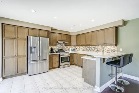 7 Dunning Dr, New Tecumseth, ON L9R 0B3