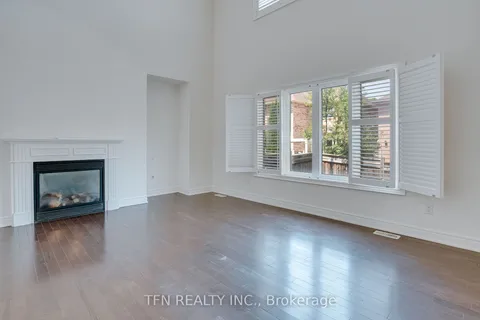 123 Kane Cres, Aurora, ON L4G 0C7