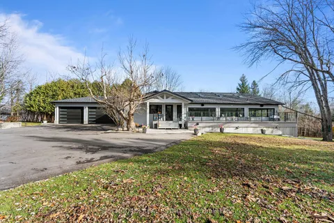 2993 Innisfil Beach Rd, Innisfil, ON L9S 4C3