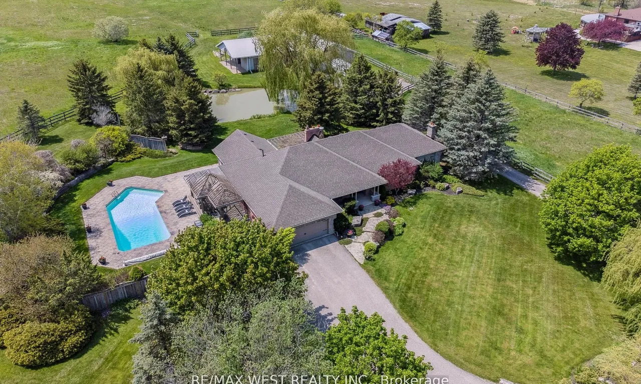 1910 18th Sdrd, New Tecumseth, ON L0G 1W0