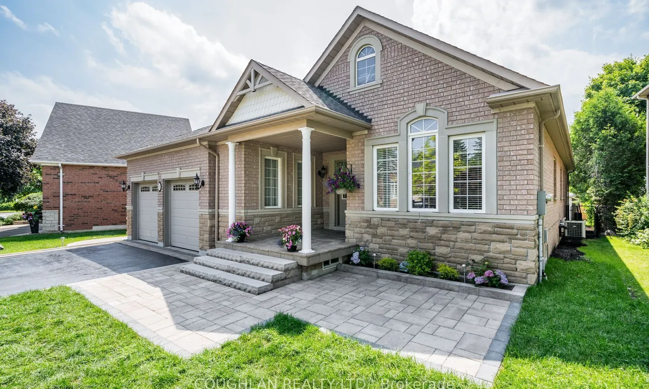 8 Cottontail Ave, Markham, ON L3S 4E7