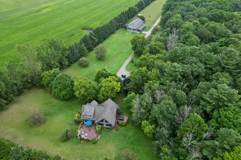 11590 S Side Road 17, Brock, ON L0C 1H0