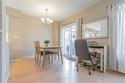 277 Rushbrook Dr, Newmarket, ON L3X 2C9