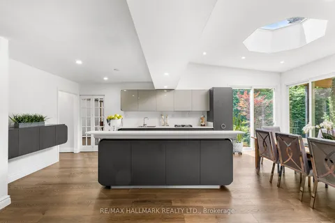 42 Drumern Cres, Richmond Hill, ON L4C 5H8