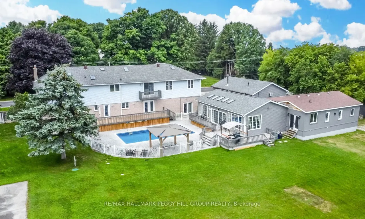 1923 10th Line, Innisfil, ON L9S 3P5