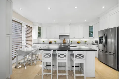 63 Wildberry Cres, Vaughan, ON L4H 2C6