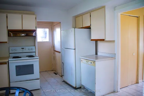 136 Grandview Ave, Markham, ON L3T 1H6