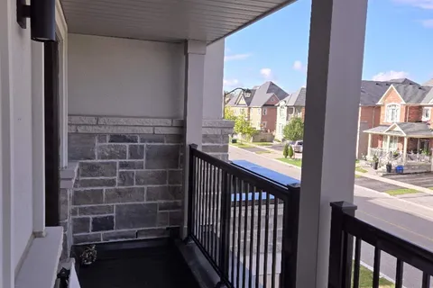 61 Greenspire Ave, Markham, ON L6E 2H8