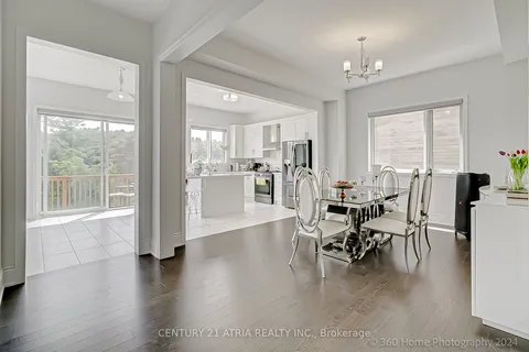 188 Sunset Vista Crt, Aurora, ON L4G 0M3