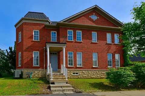 2 Pike Lane, Markham, ON L6B 1G4