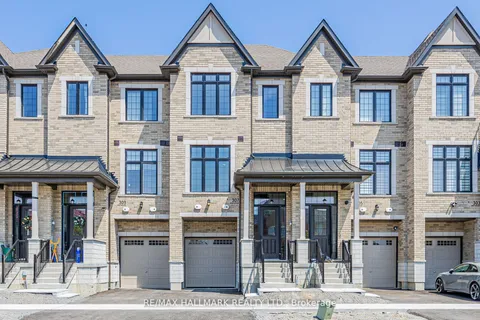 307 Swan Park Rd, Markham, ON L6E 0H3