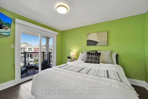 39 Vireo Way, Vaughan, ON L4H 2T7