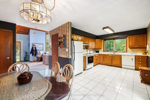 820 Church Dr Dr, Innisfil, ON L0L 1W0