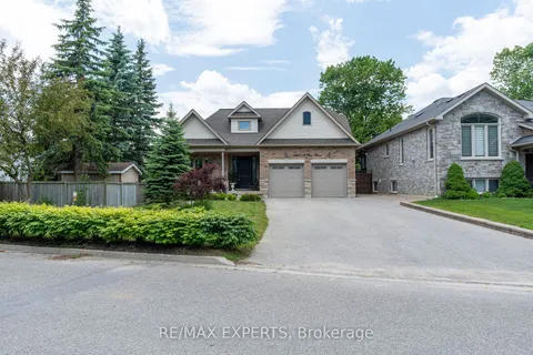 1948 St. Paul Rd, Innisfil, ON L9S 1T6