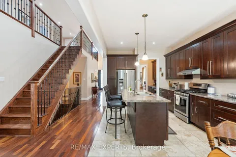 1948 St. Paul Rd, Innisfil, ON L9S 1T6