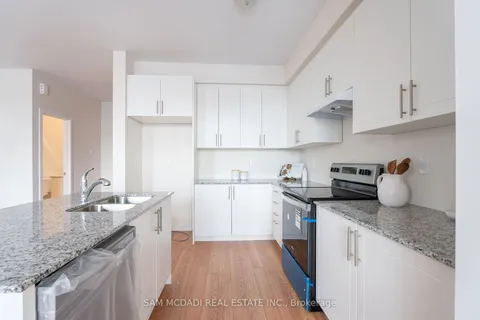 48 Dandara Gate, Vaughan, ON L4L 1V8