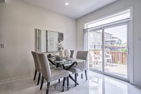 72 Hua Du Ave, Markham, ON L6C 0R2