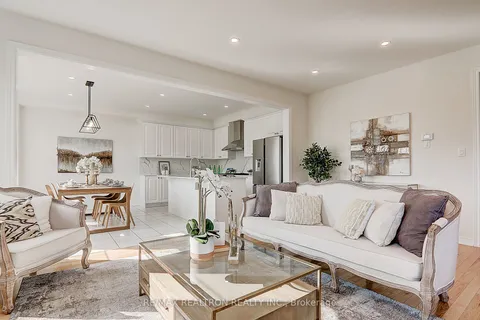 175 Bawden Dr, Richmond Hill, ON L4S 1N5