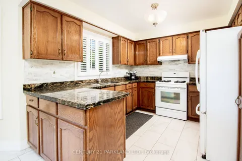 175 Belair Way, Vaughan, ON L4L 7T4