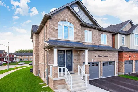 45 Wood Cres, Essa, ON L3W 0M5