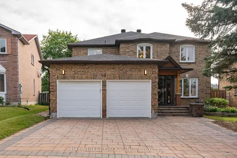 49 Topham Cres, Richmond Hill, ON L4C 9H2