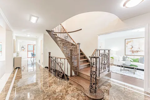 49 Topham Cres, Richmond Hill, ON L4C 9H2