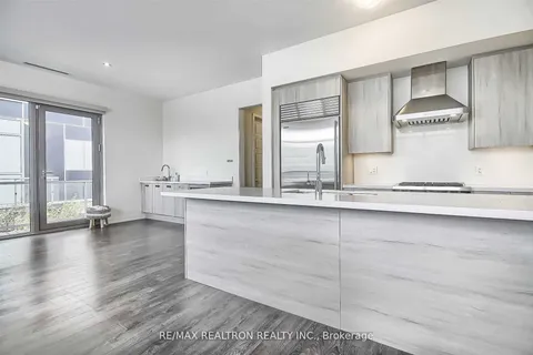 3660 Ferretti Crt, Innisfil, ON L9S 0N6