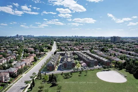 300 Atkinson Ave, Vaughan, ON L4J 8A2