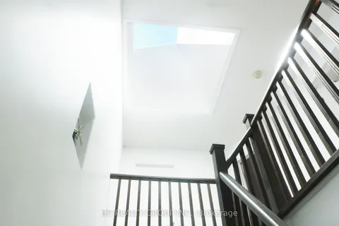 41 Miramar Dr, Markham, ON L6E 1Z7