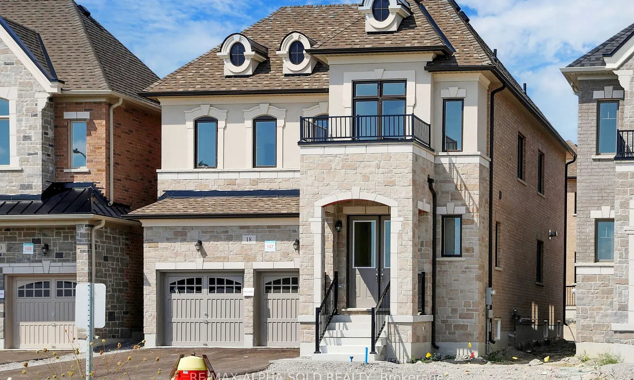 18 KLINCK Dr, Richmond Hill, ON L4S 0M6