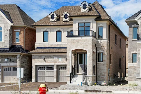 18 KLINCK Dr, Richmond Hill, ON L4S 0M6