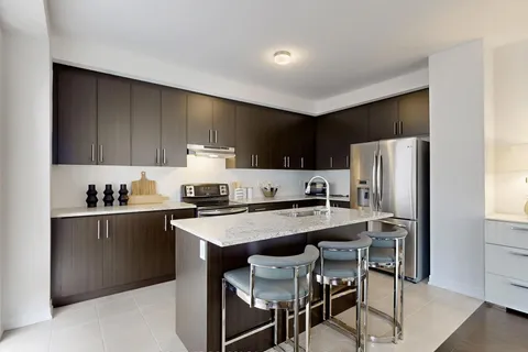 164 Busato Dr, Whitchurch-Stouffville, ON L4A 4X4