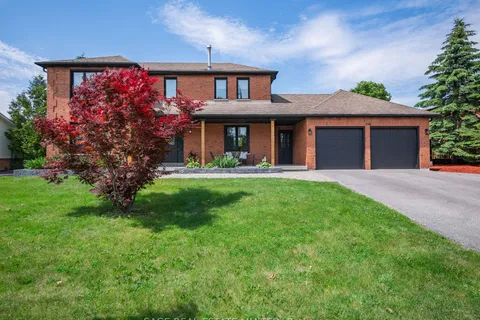2308 Victoria St, Innisfil, ON L9S 1K5