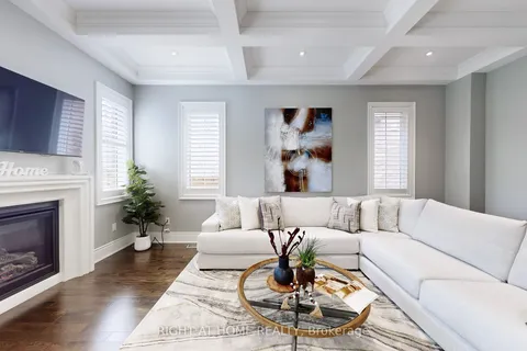 51 Condor Way, Vaughan, ON L4H 4N6