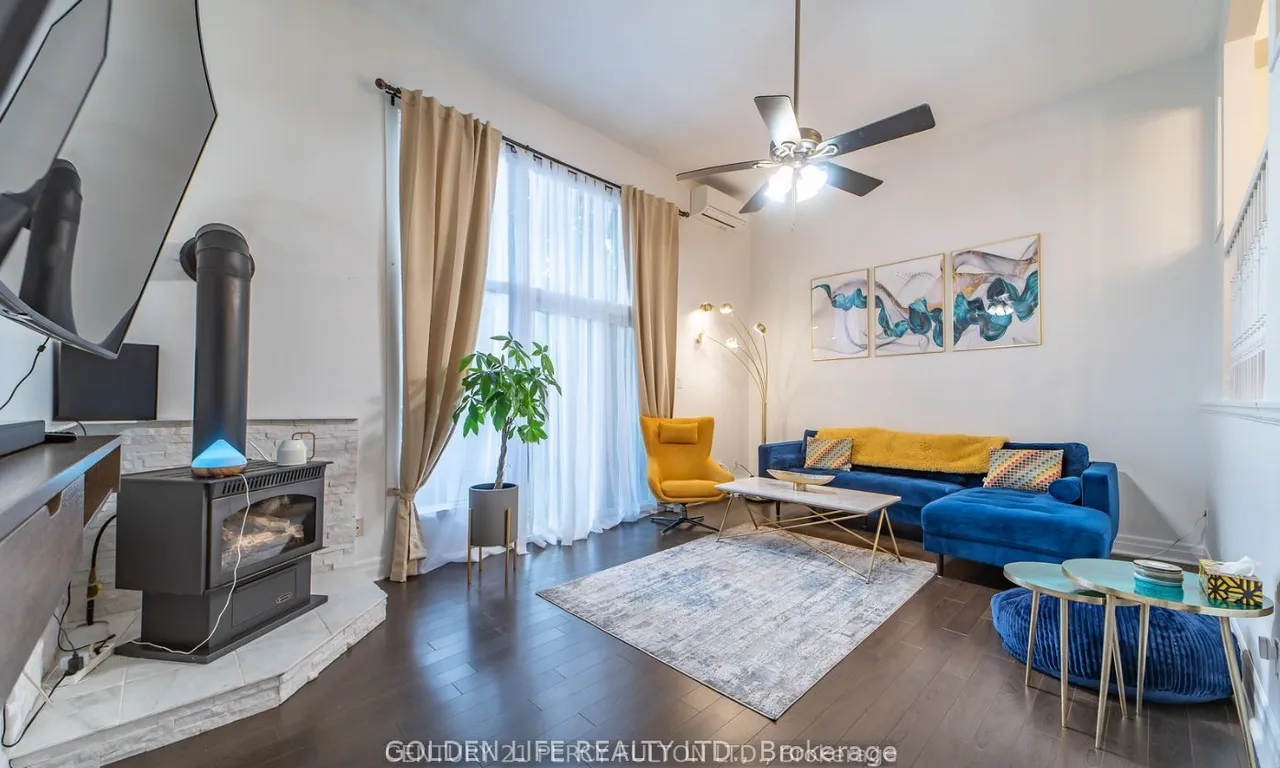 115 Henderson Ave, Markham, ON L3T 2L3