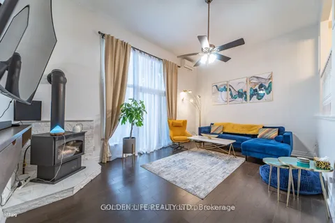 115 Henderson Ave, Markham, ON L3T 2L3