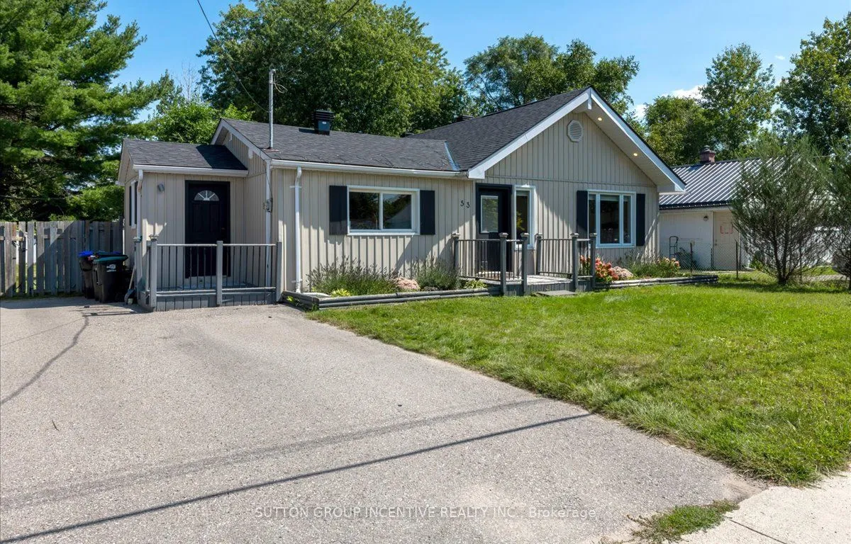 53 Coulson Ave, Essa, ON L0M 1B3