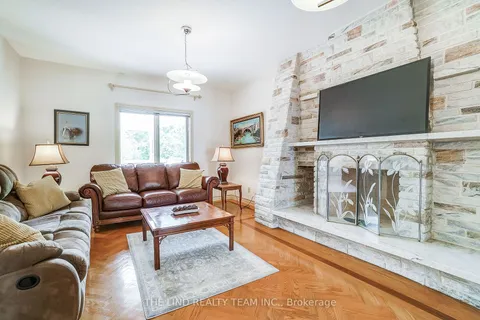 99 Birch Ave, Richmond Hill, ON L4C 6C5
