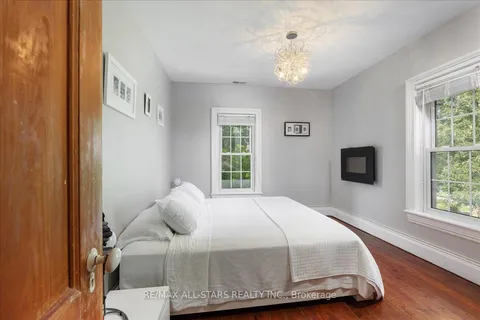 311 Zephyr Rd, Uxbridge, ON L0E 1T0