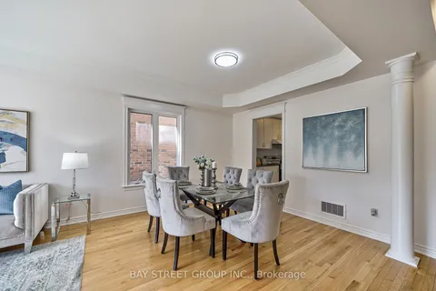 214 Paradelle Dr, Richmond Hill, ON L4E 0E4