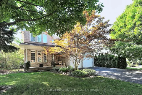 35 Oatlands Cres, Richmond Hill, ON L4C 9P1
