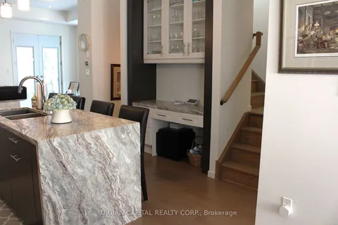 46 Genuine Lane, Richmond Hill, ON L4B 0E5