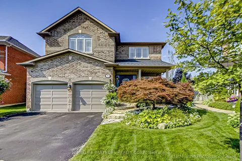 9 Lacona Cres, Richmond Hill, ON L4E 4G6