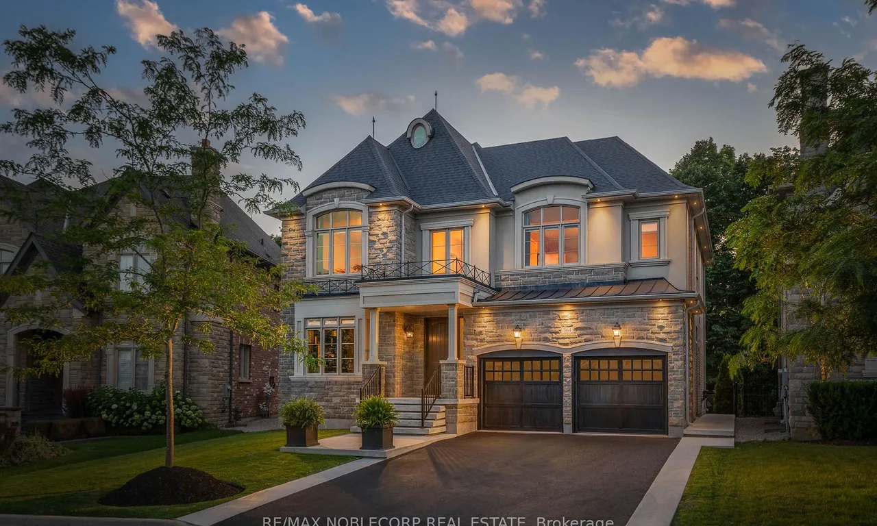 364 Poetry Dr, Vaughan, ON L4H 3W8
